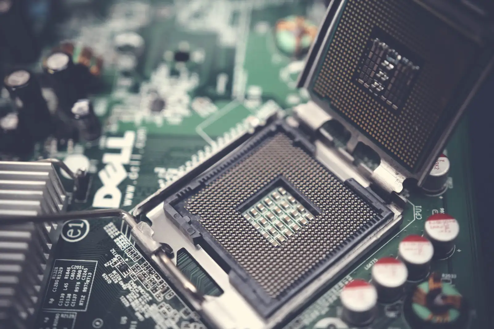 API管理软件光盘负载均衡性能实测对比分析